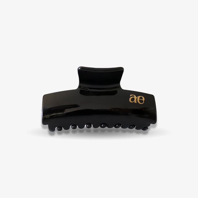 Hajcsat M | Hepburn Noir